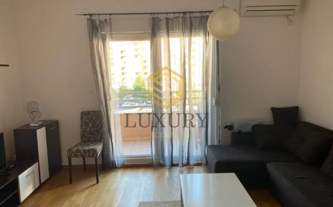Rent, studio apartment, 38m², City Kvart, Podgorica