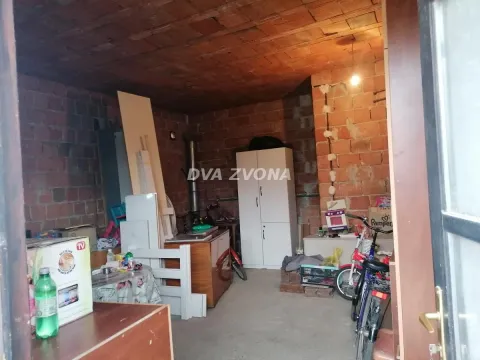 Sale, house, 170m², Veternik, Novi Sad Sve Podlokacije - image 9