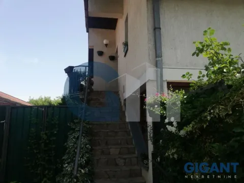 Sale, house, 109m², Zemun Meandri, Zemun Sve Podlokacije - image 16