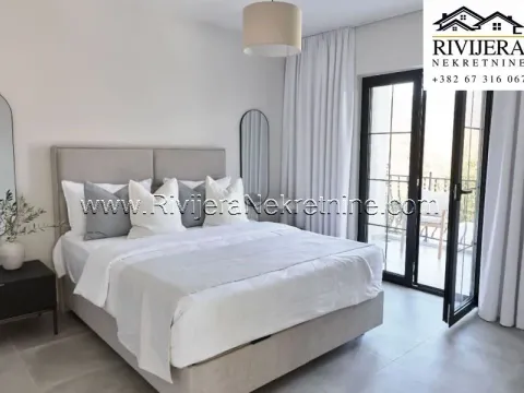 Sale, house, 424m², Tivat, Crna Gora - image 2