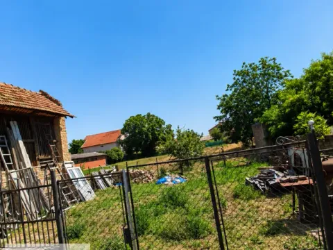 Prodaja, kuća, 150m², Perlez, Zrenjanin - image 7