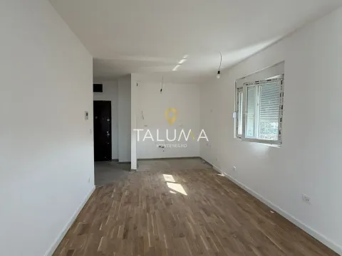 Rent, one bedroom apartment, 42m², Zabjelo, Podgorica - image 2