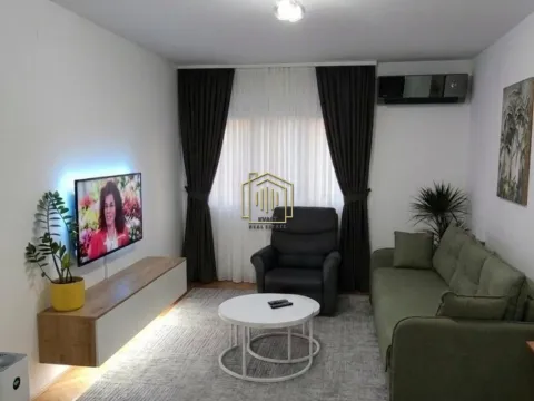Prodaja, jednosoban stan, 50m², Zabjelo, Podgorica - image 1