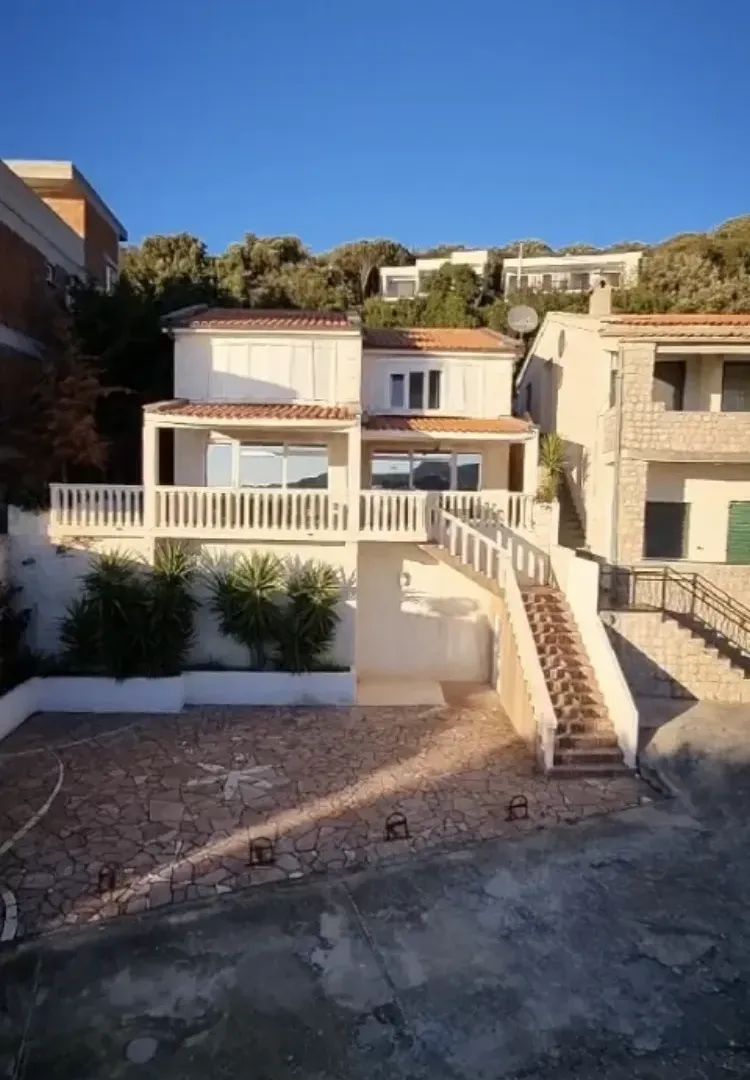 Sale, house, 164m², Utjeha, Ulcinj