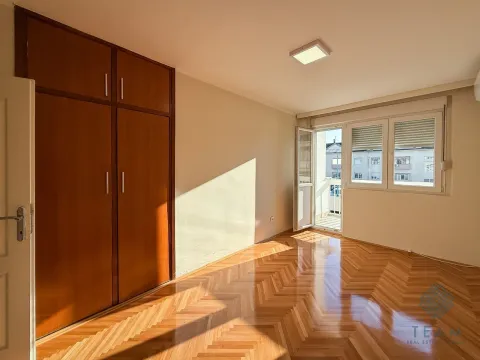 Rent, office space, 90m², Centar, Podgorica - image 7