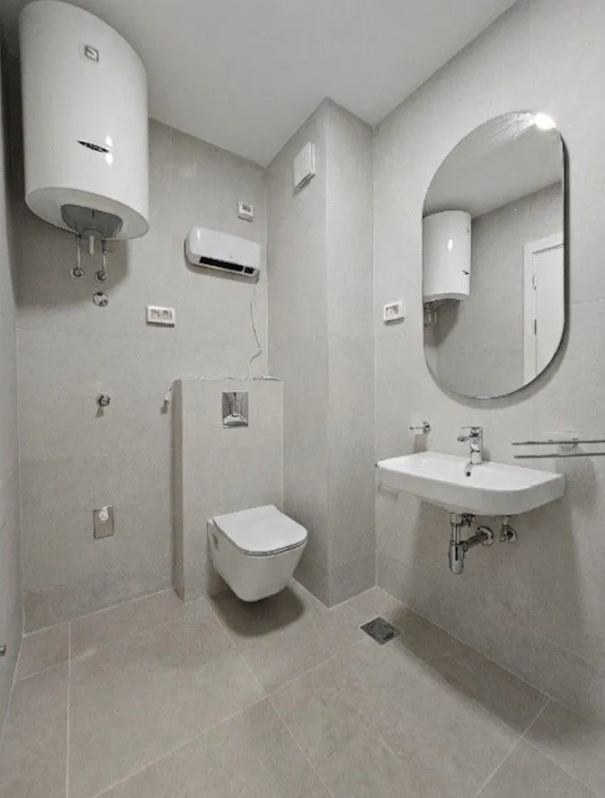 Prodaja, jednosoban stan, 40m², Pobrežje, Podgorica