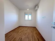 Prodaja, trosoban stan, 105m², Stari Aerodrom, Podgorica - image 6