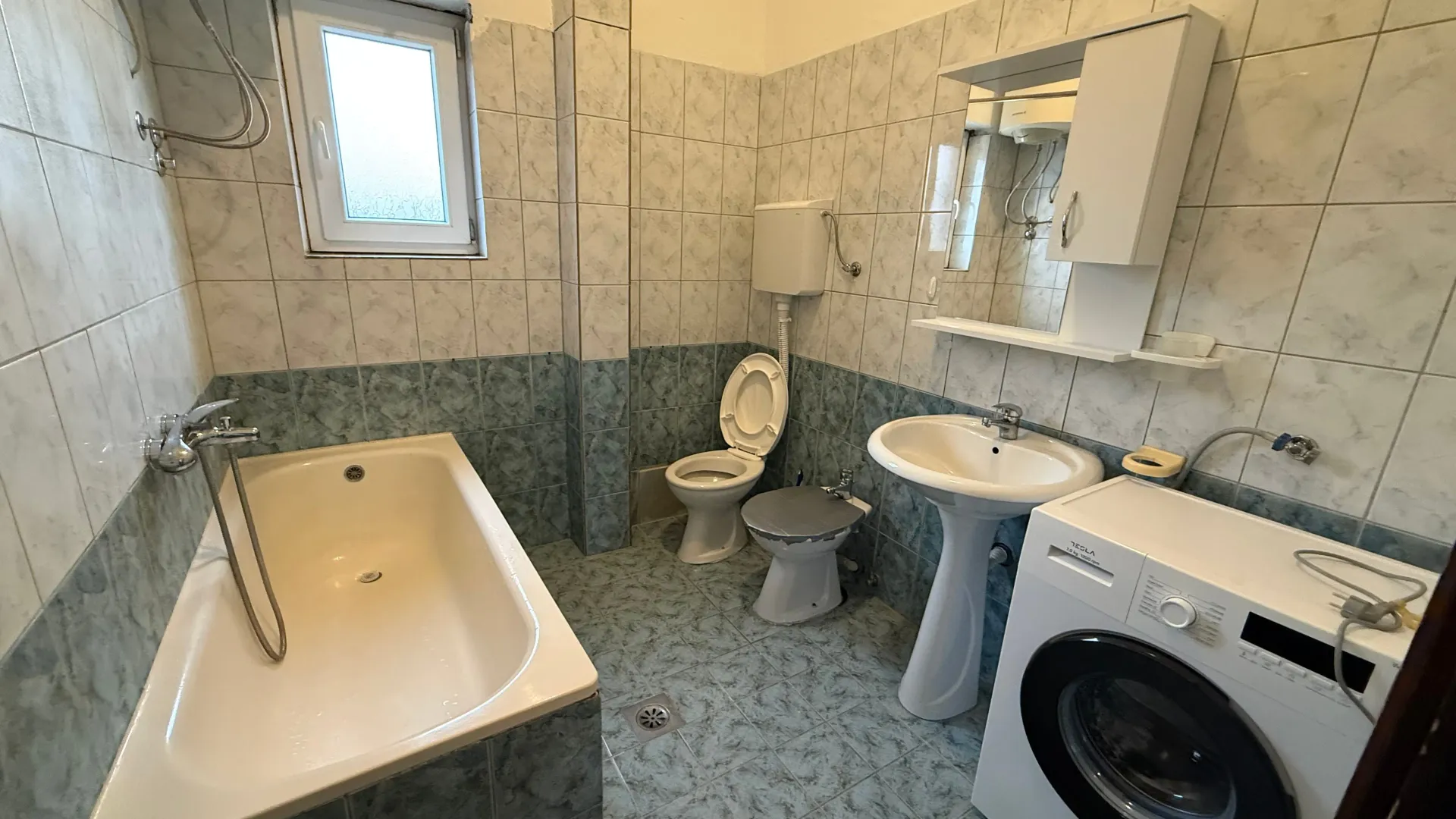 Rent, two bedroom apartment, 65m², Zagorič, Podgorica