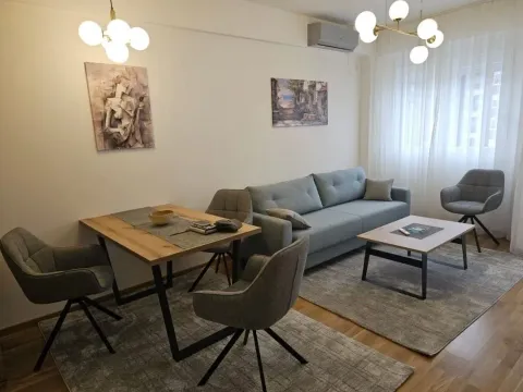 Izdavanje, jednosoban stan, 43m², Zabjelo, Podgorica - image 1