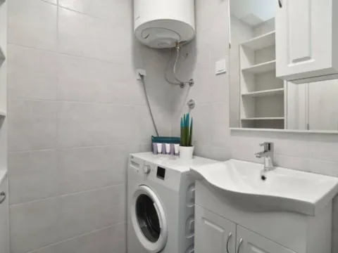 Sale, one bedroom apartment, 43m², Golubovina, Budva - image 9