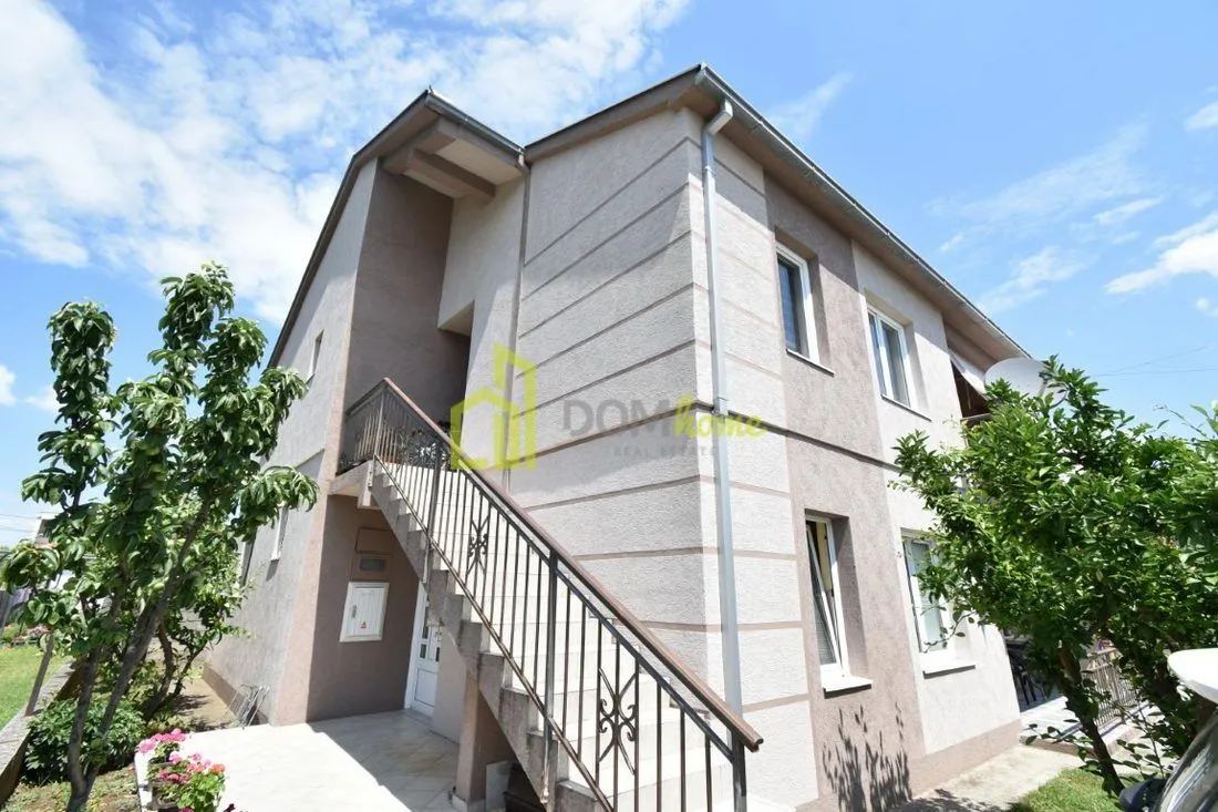 Prodaja, kuća, 230m², Zlatica, Podgorica