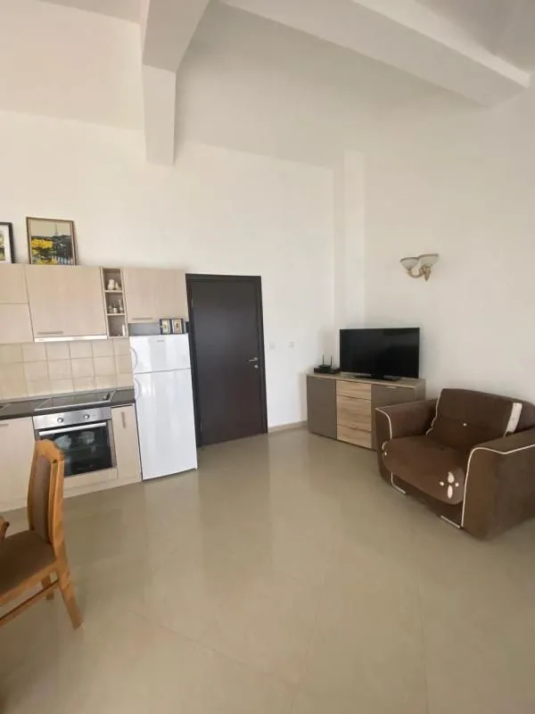 Prodaja, dvosoban stan, 65m², Baošići, Herceg Novi