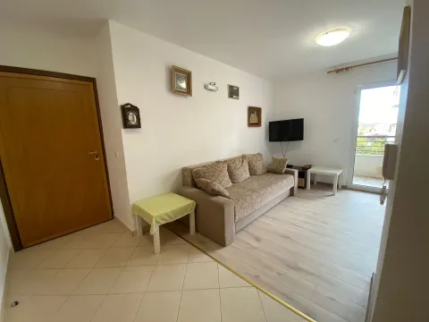 Sale, two bedroom apartment, 51m², Bečići, Budva - image 9
