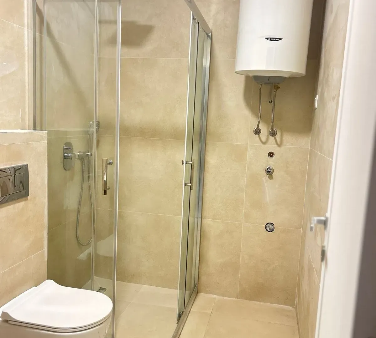 Izdavanje, stan, 26m², Ljubović, Podgorica