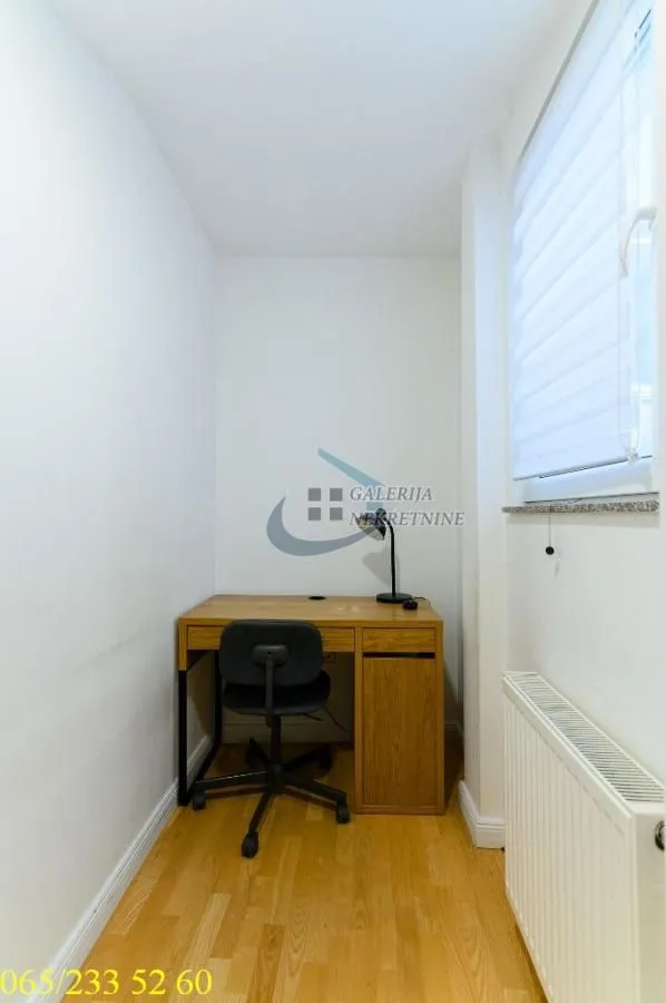 Rent, three bedroom apartment, 62m², Stari Grad, Beograd