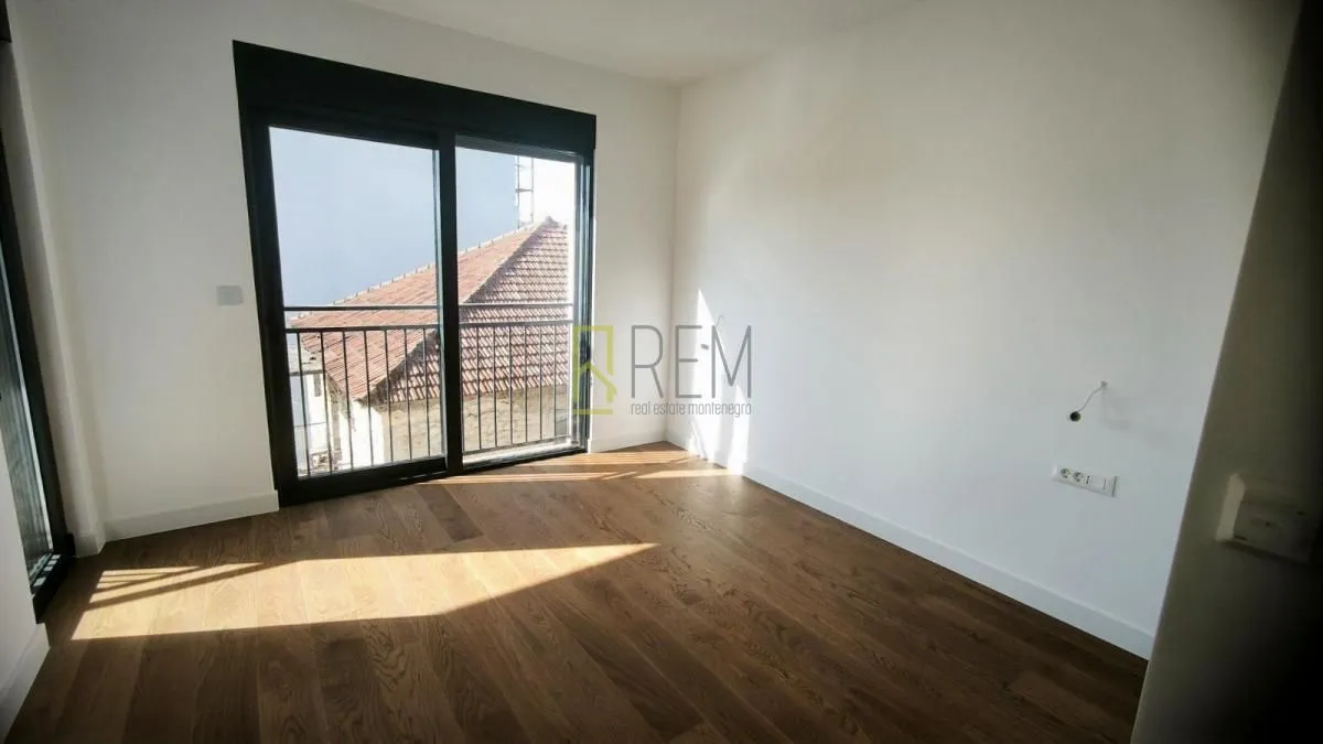 Rent, office space, 113m², Dalmatinska ulica, Podgorica