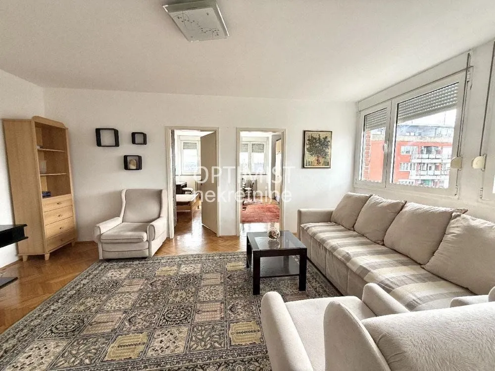 Izdavanje, trosoban stan, 68m², Novi Beograd Blok 21, Novi Beograd Sve Podlokacije