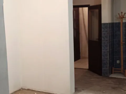 Sale, one bedroom apartment, 33m², Centar, Ub - image 5