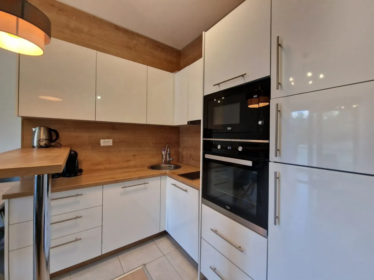 Izdavanje, jednosoban stan, 43m², Bečići, Budva