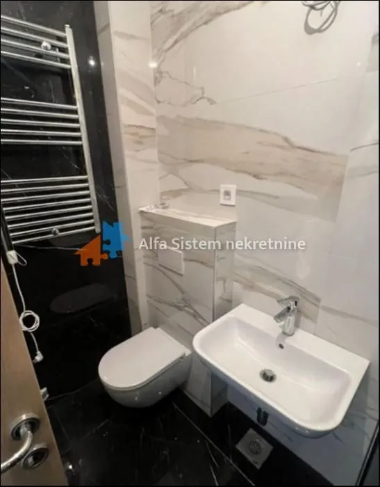 Izdavanje, stan, 33m², Vračar Hram, Vračar Sve Podlokacije