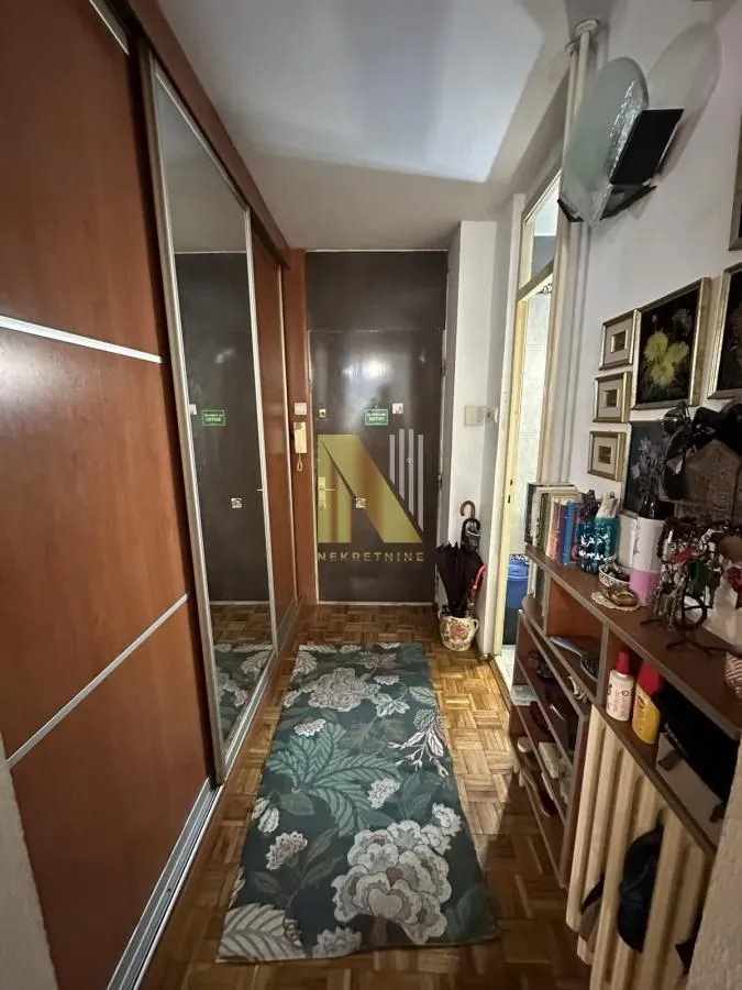Prodaja, četvorosoban stan, 96m², Liman 4, Novi Sad Sve Podlokacije