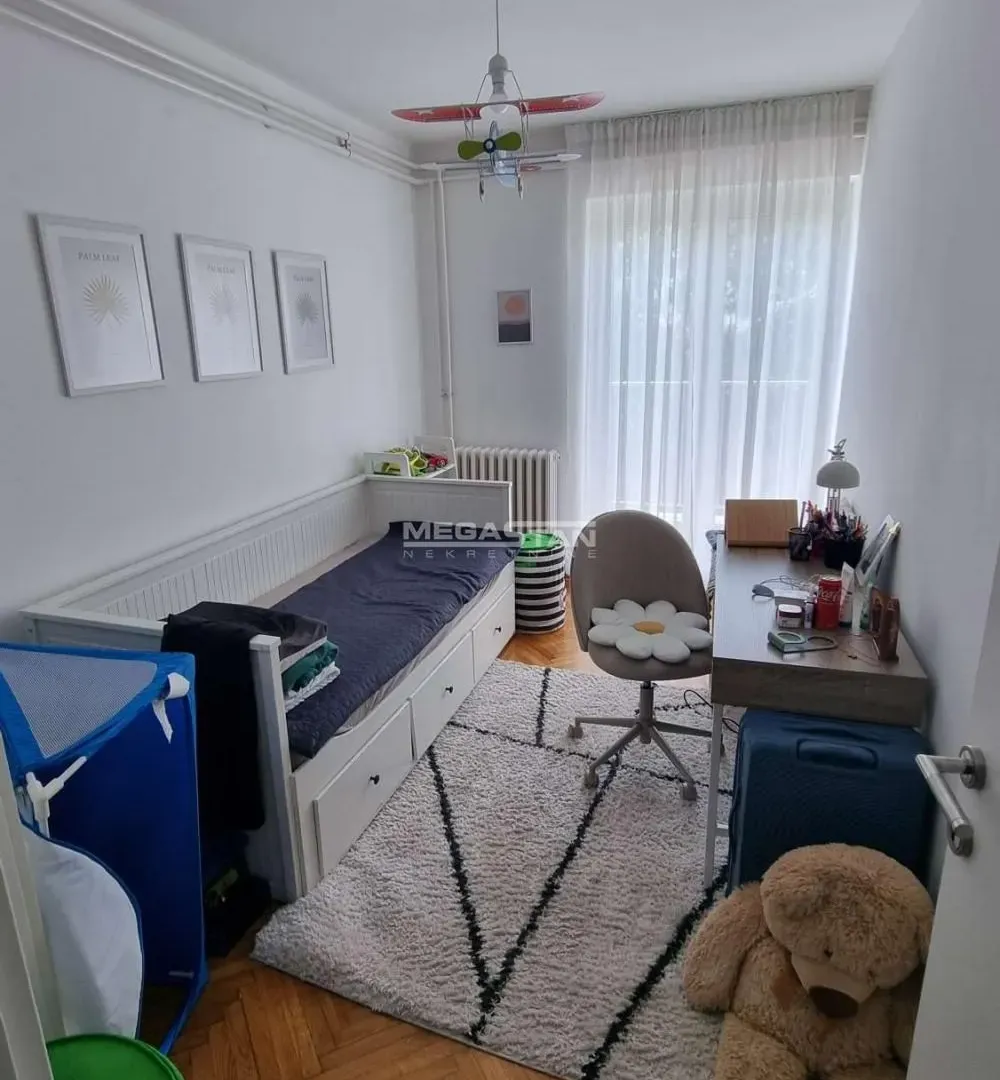 Sale, three bedroom apartment, 121m², Čukarica, Beograd