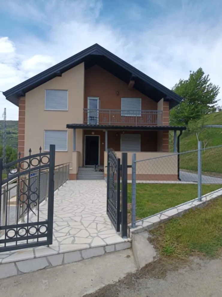 Prodaja, kuća, 200m², Bijelo Polje, Crna Gora