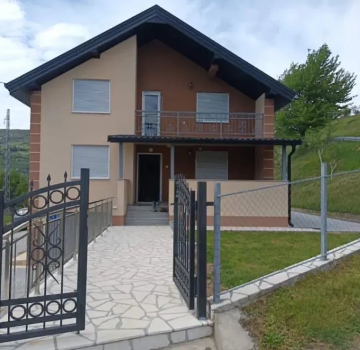 Prodaja, kuća, 200m², Bijelo Polje, Crna Gora