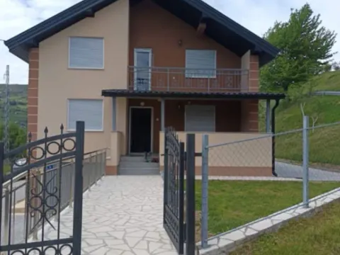Sale, house, 200m², Bijelo Polje, Crna Gora