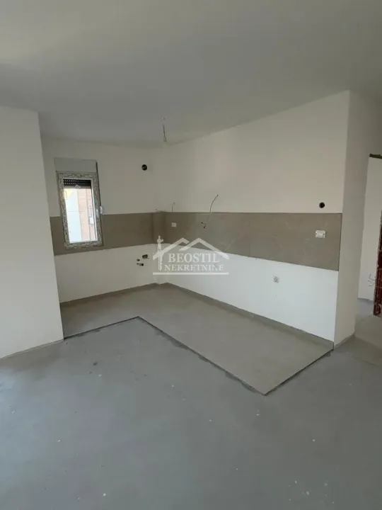Prodaja, dvosoban stan, 66m², Ledine, Beograd