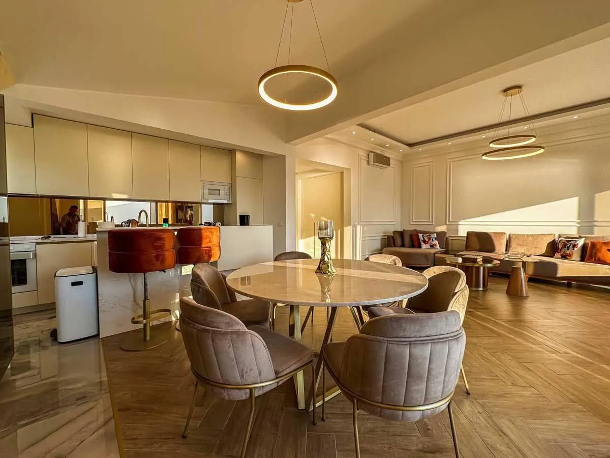 Rent, three bedroom apartment, 125m², Tivat, Crna Gora