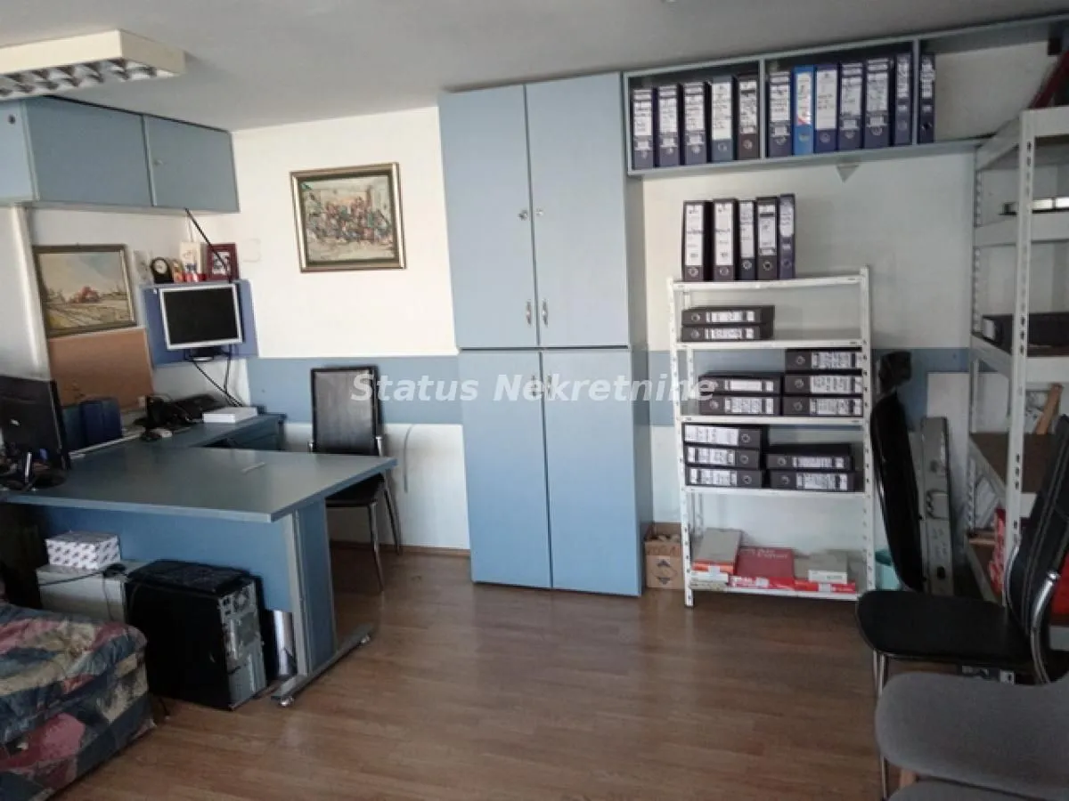Rent, office space, 76m², Salajka, Novi Sad Sve Podlokacije