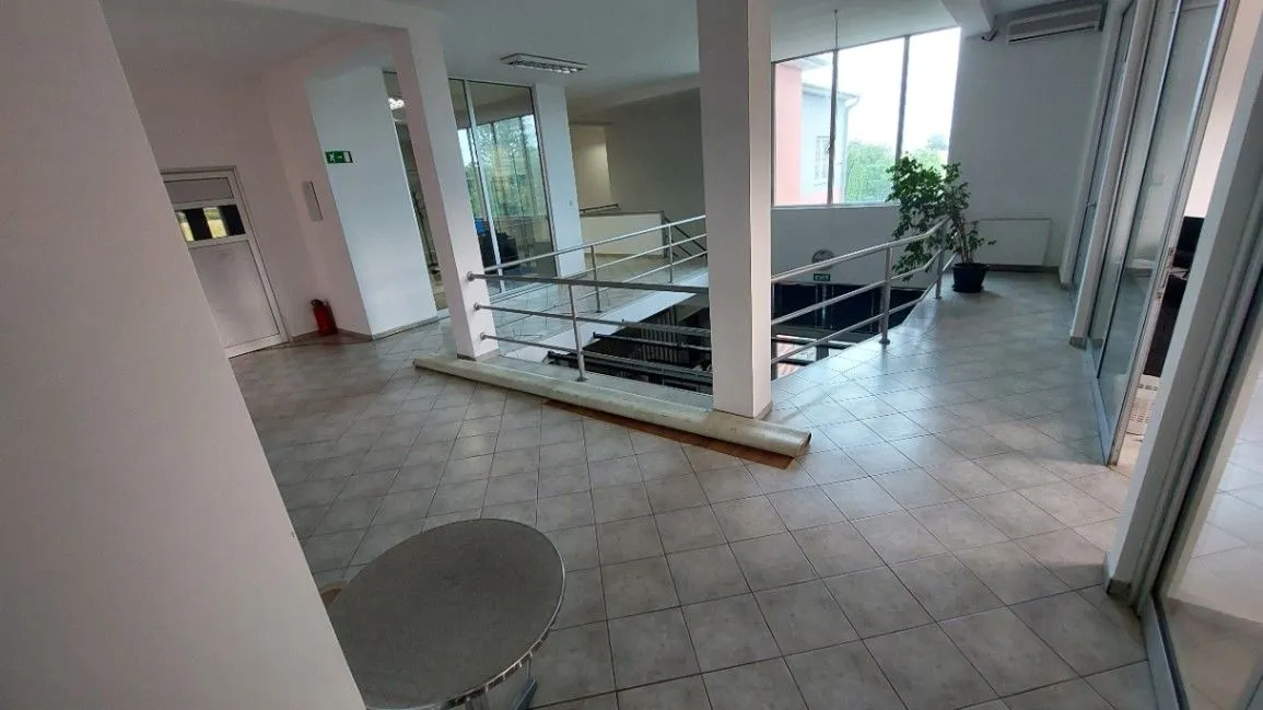 Rent, office space, 1000m², Klisa, Novi Sad Sve Podlokacije