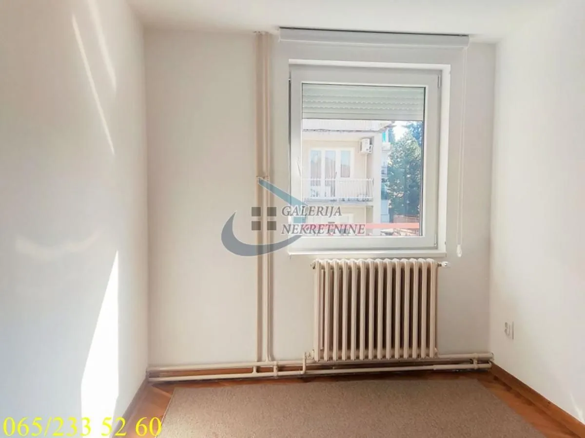 Rent, four bedroom apartment, 135m², Čukarica, Beograd