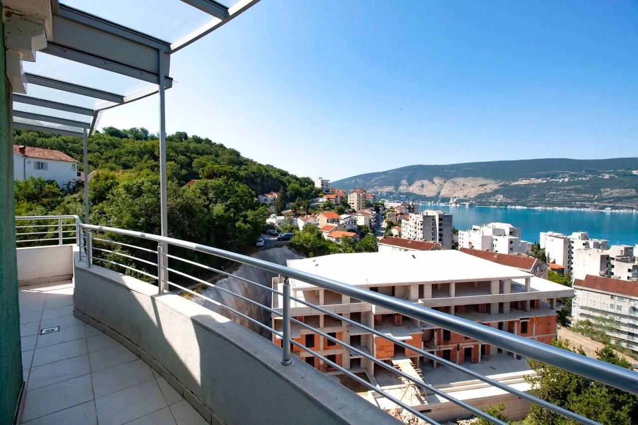 Prodaja, trosoban stan, 112m², Topla, Herceg Novi
