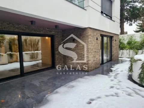 Sale, four bedroom apartment, 232m², Autokomanda, Voždovac Sve Podlokacije - image 11