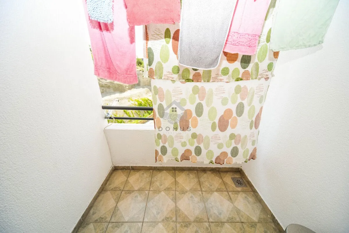 Izdavanje, stan, 25m², Vezirov Most, Podgorica