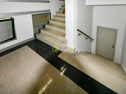 Sale, office space, 303m², Centar, Podgorica - image 10