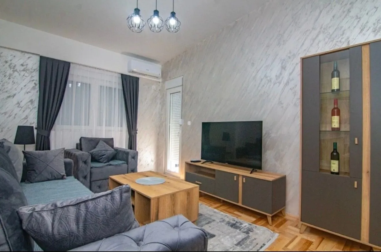 Rent, one bedroom apartment, 45m², Tuški Put, Podgorica