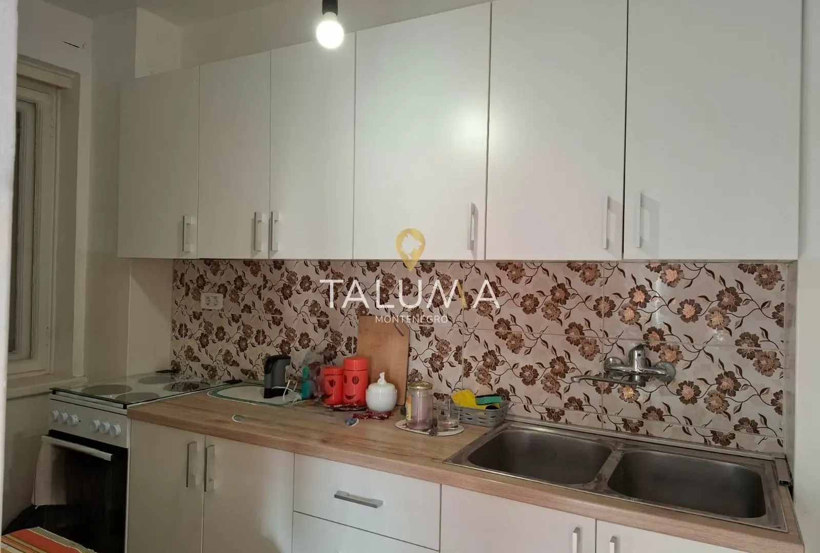Prodaja, dvosoban stan, 75m², Topla, Herceg Novi