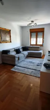 Stan in Momišići
