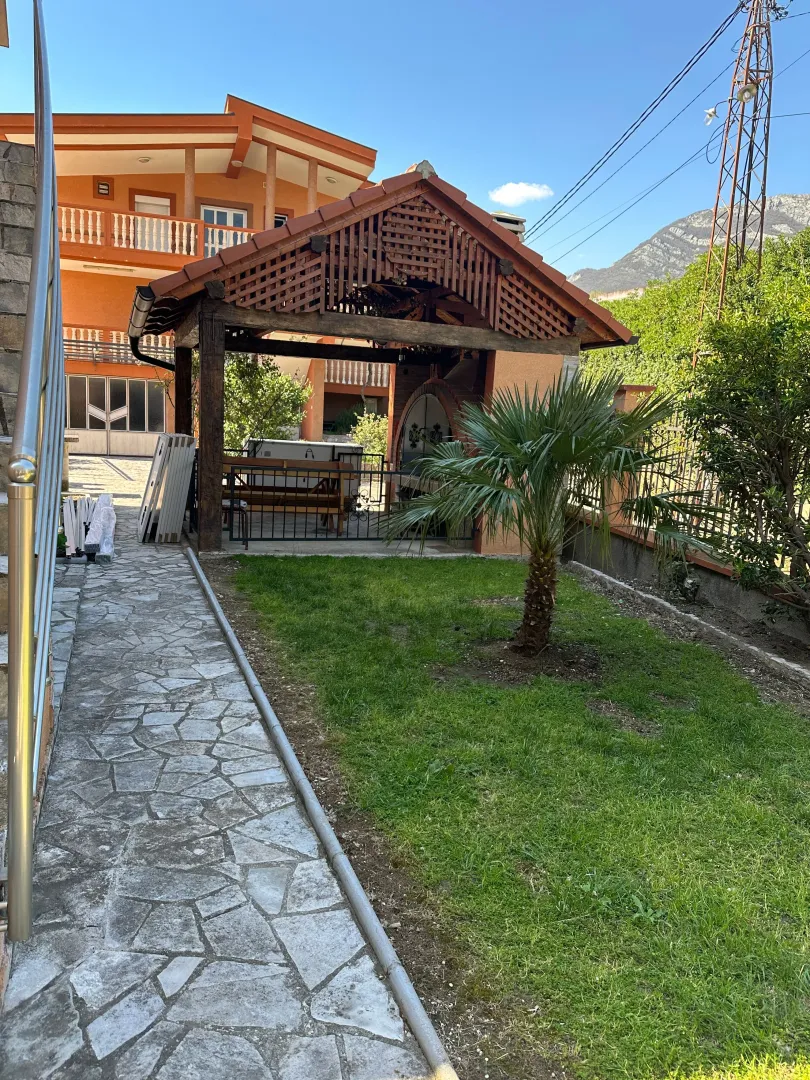 Sale, house, 610m², Sutomore, Bar