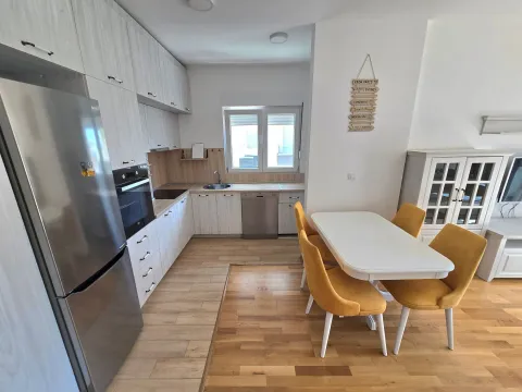 Sale, one bedroom apartment, 51m², Budva, Crna Gora - image 10