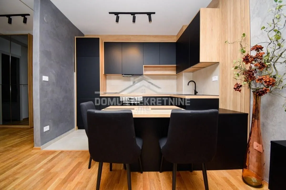 Rent, one bedroom apartment, 50m², City Kvart, Podgorica