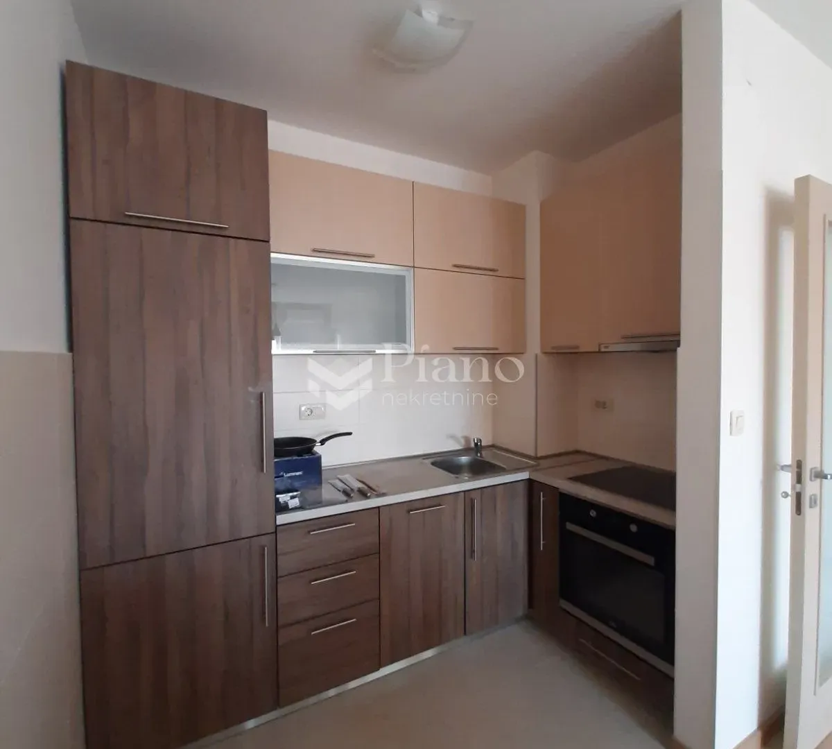 Rent, one bedroom apartment, 45m², City Kvart, Podgorica