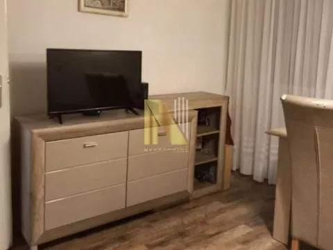 Izdavanje, jednosoban stan, 35m², Kej, Novi Sad Sve Podlokacije - image 5