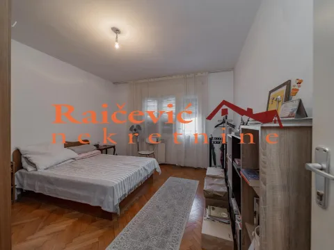 Izdavanje, trosoban stan, 88m², Voždovac, Voždovac Sve Podlokacije - image 11