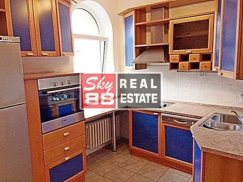 Rent, four bedroom apartment, 130m², Savski Venac, Beograd - image 5