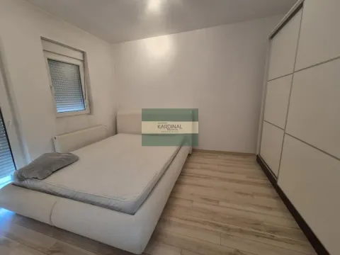 Rent, three bedroom apartment, 79m², Centar, Jagodina - image 11