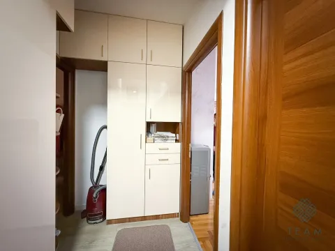 Prodaja, trosoban stan, 93m², City Kvart, Podgorica - image 9